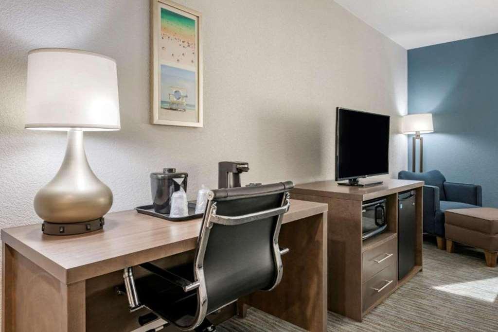 Comfort Inn & Suites Downtown Brickell-Port Of Μαϊάμι Δωμάτιο φωτογραφία